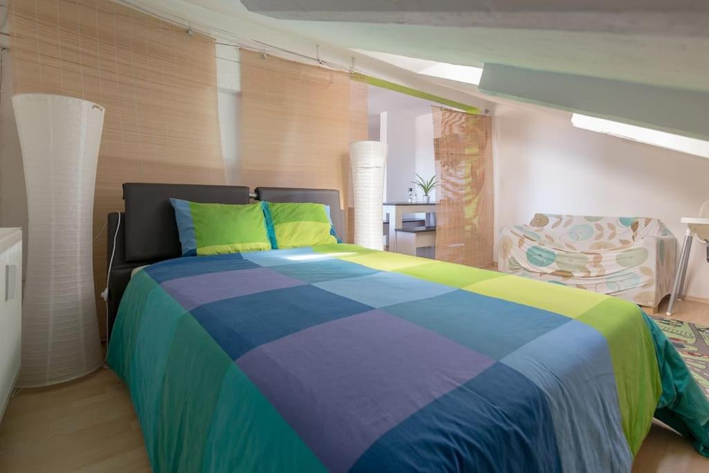 Lovely Spacious 3Room Loft Under Roof-100M2-Touristarea Rauth Buitenkant foto