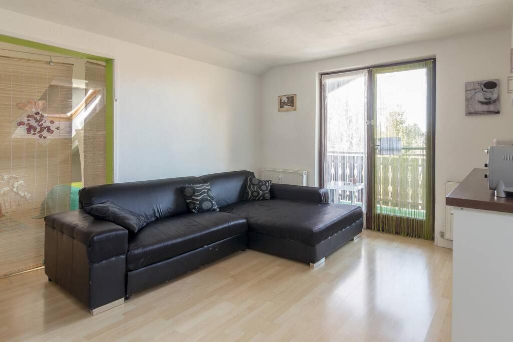 Lovely Spacious 3Room Loft Under Roof-100M2-Touristarea Rauth Buitenkant foto